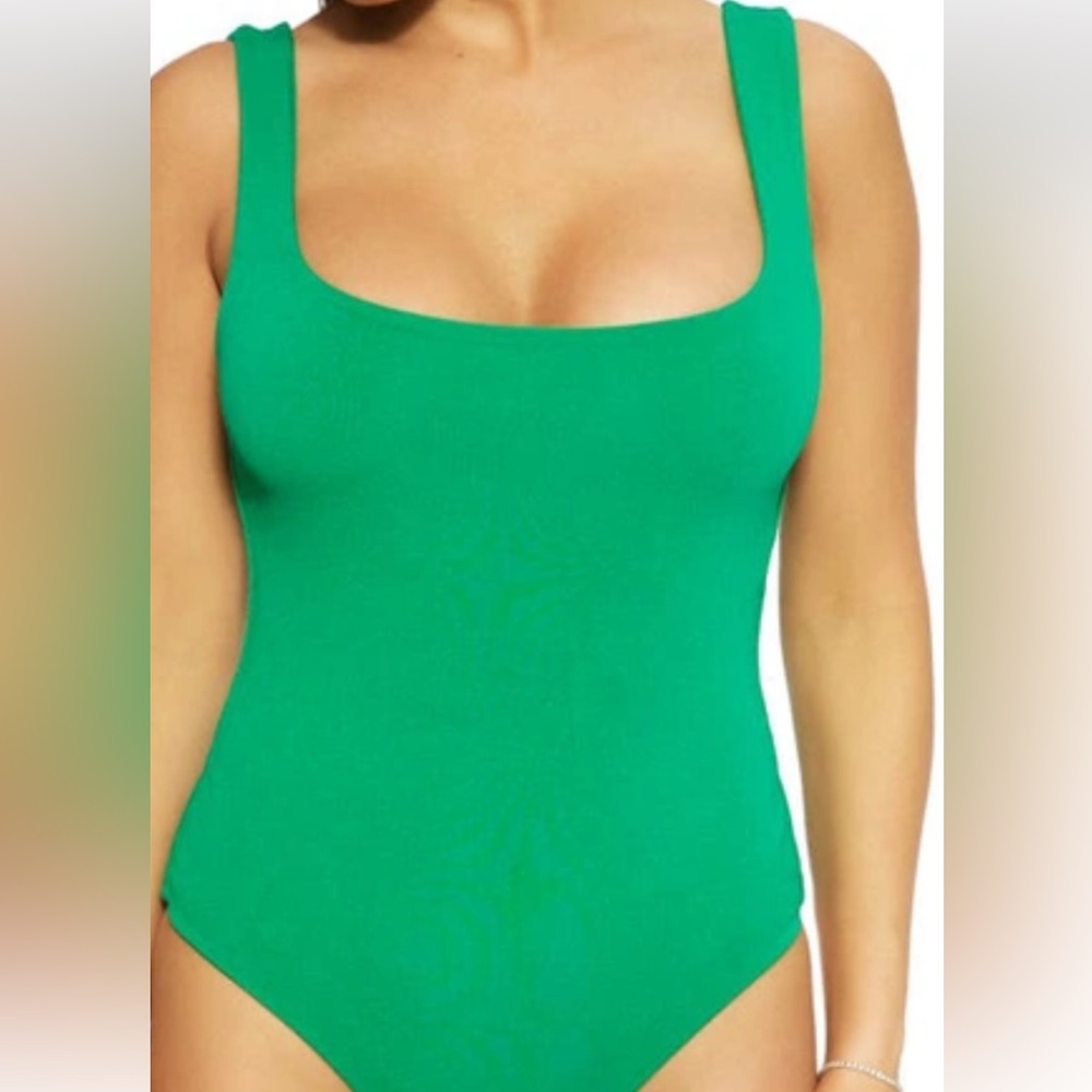 Naked Wardrobe the NW bodysuit in Kelly Green size XS